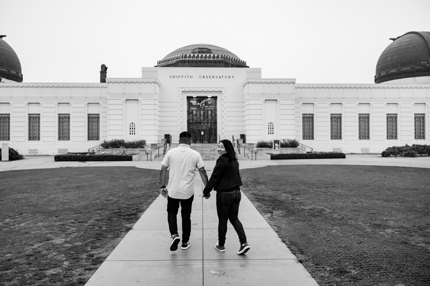 Griffith Observatory engagement photos by Magaly Barajas, LA wedding photographer