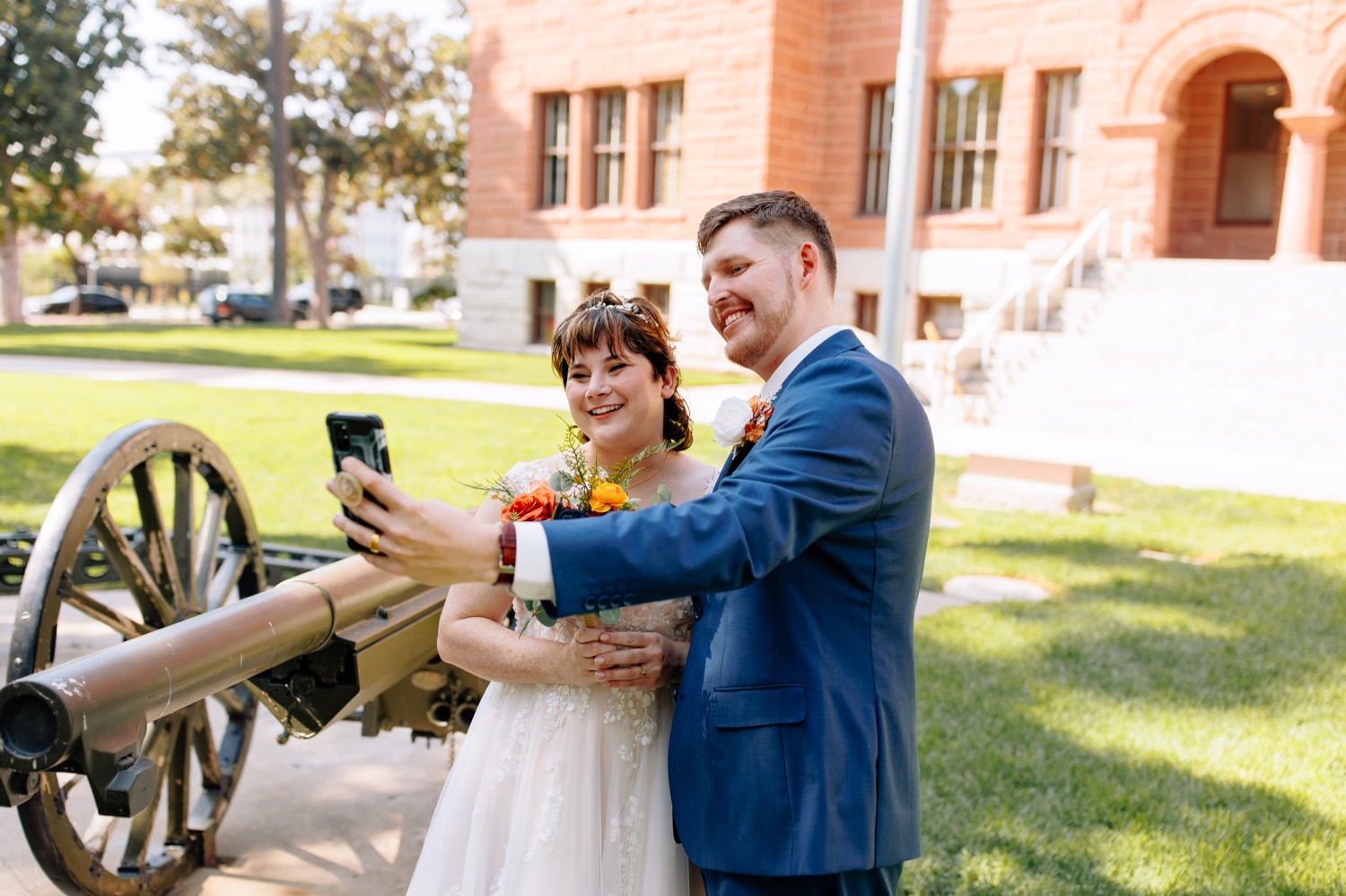 wedding at the Orange County Courthouse