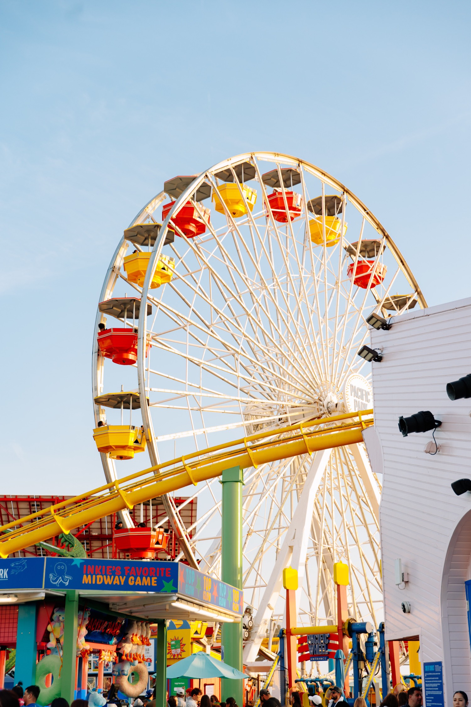 Los Angeles Santa Monica Pier date photo shoot