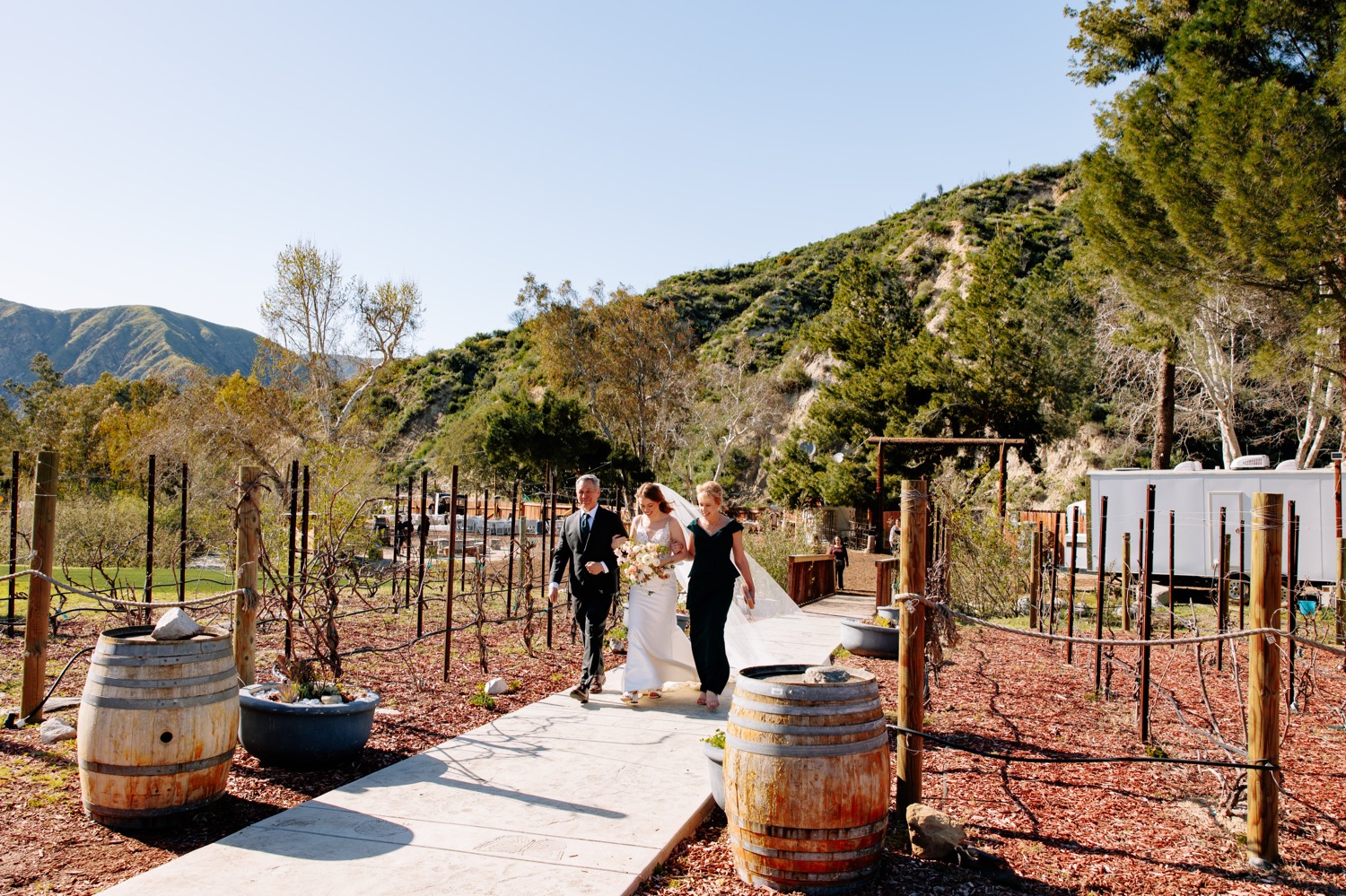 Reptacular Ranch Wedding; California ranch wedding venues