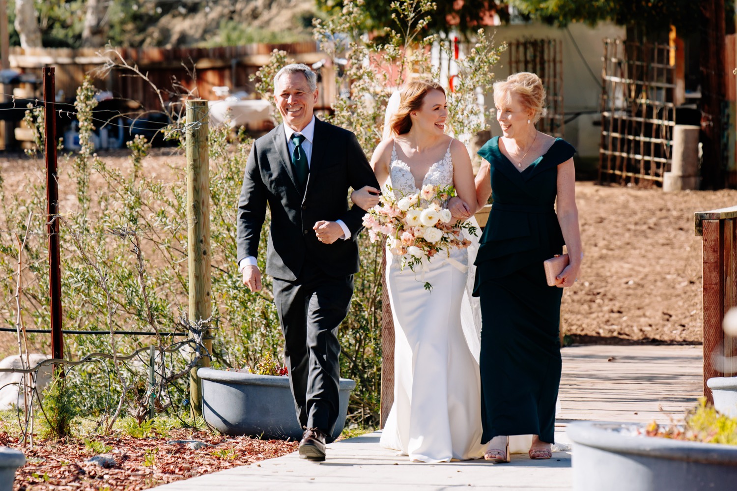 Reptacular Ranch Wedding; California ranch wedding venues